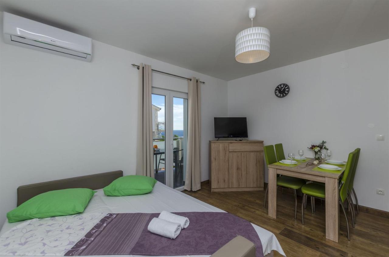 Apartments Lorenzo Lokva Rogoznica Eksteriør billede