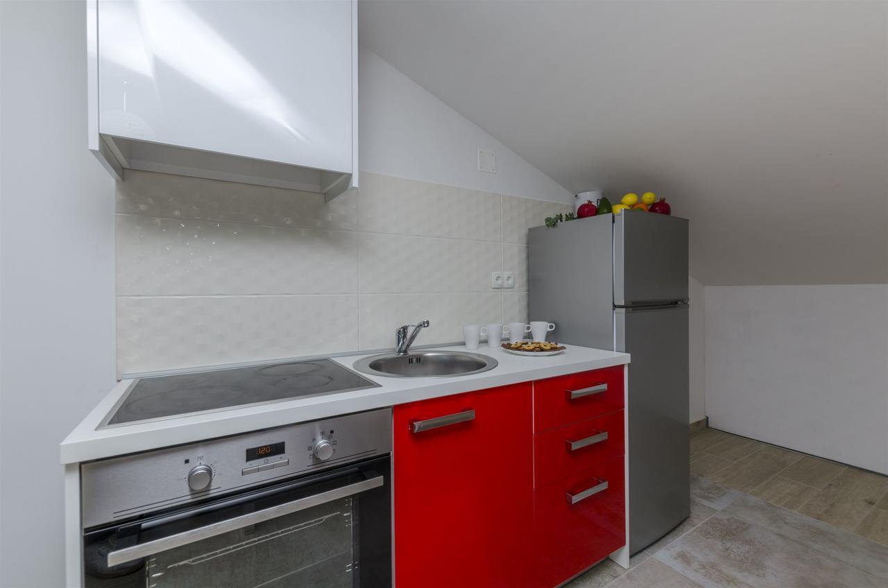 Apartments Lorenzo Lokva Rogoznica Eksteriør billede